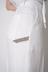 Peserico Straight Wide Leg Linen Trousers with Embellished Handle in White Vancouver. Shop Online or in Store.