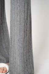 Peserico Wool Cashmere Cable Knit Pull-on Style Straight Leg Pants in Grey with Lurex Vancouver. Shop Online or in Store.