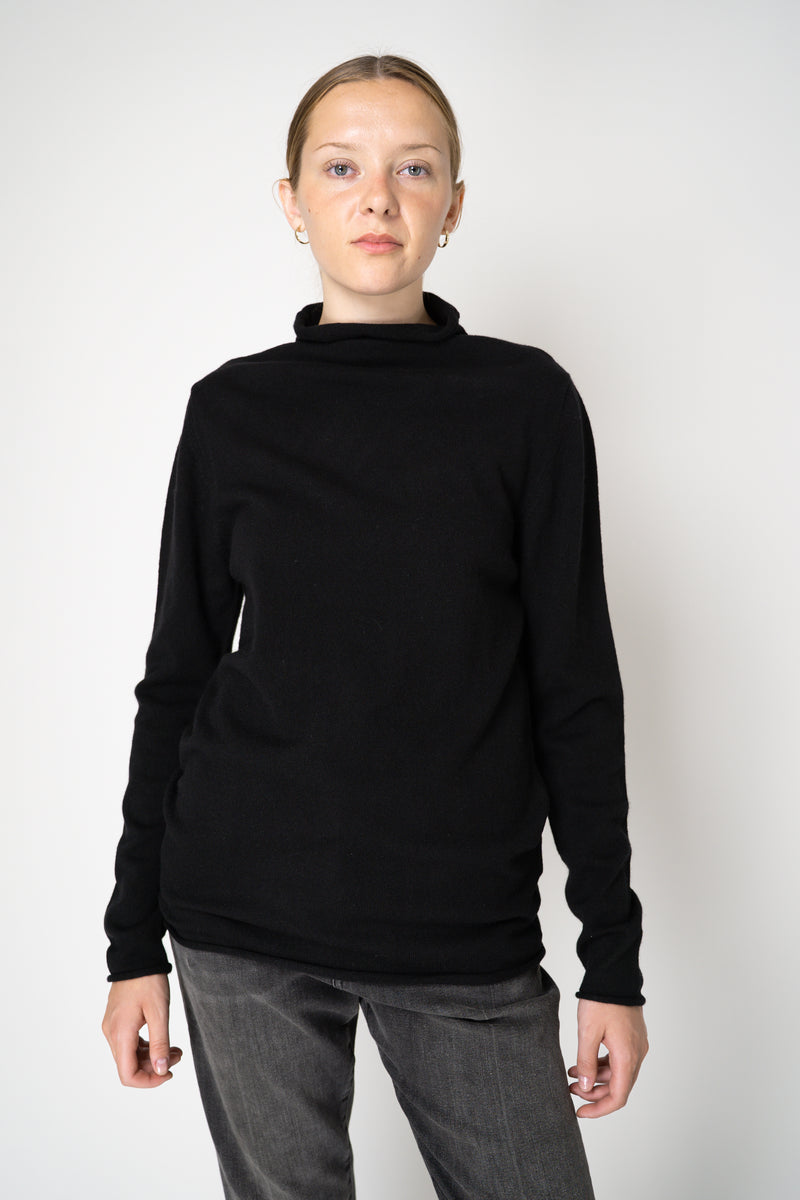 Peter O. Mahler Cashmere Knit Turtleneck Pullover in Black Vancouver. Shop Online or in Store. 