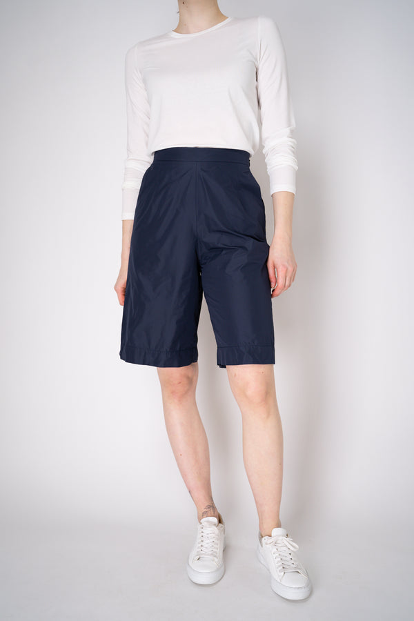 Peter O. Mahler Crash Bermuda Shorts in Navy Vancouver. Shop Online or in Store