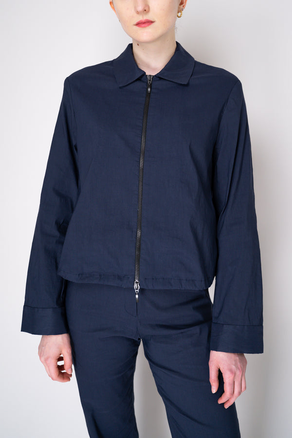 Peter O. Mahler Stretch Linen Blend Zip-Up Shirt Jacket in Navy Vancouver. Shop Online or in Store.