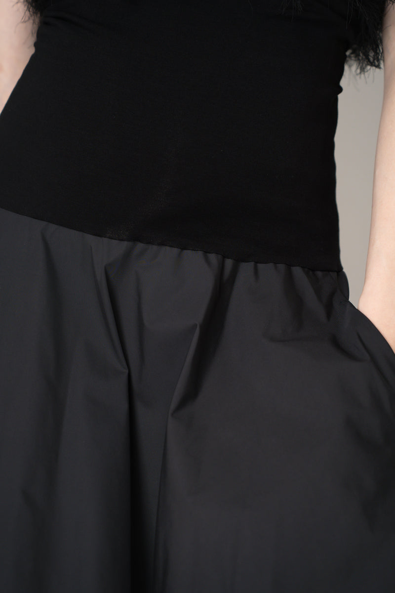 Peter O. Mahler Techno Stretch Tulip Skirt in Black Vancouver. Shop Online or in Store. 