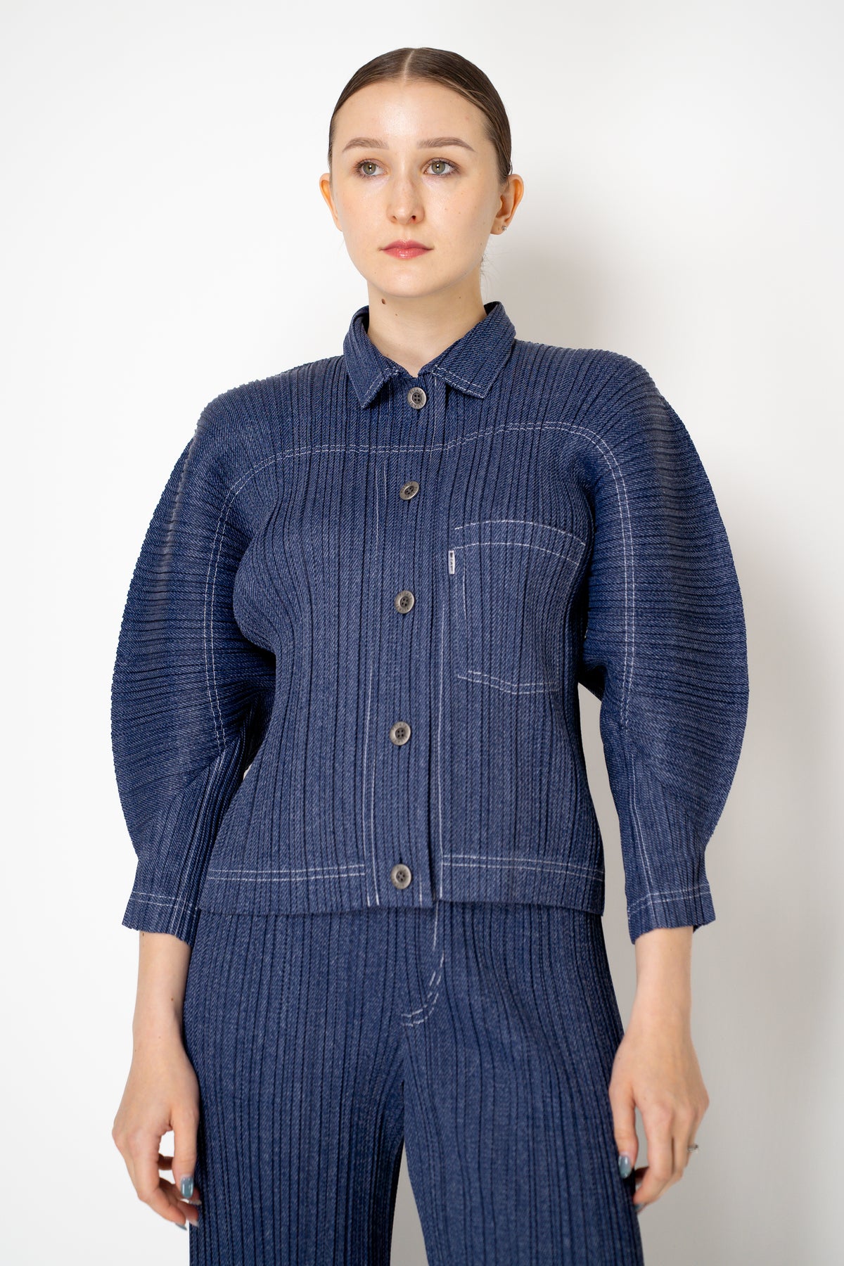 Pleats_Please_Issey_Miyake_Cot