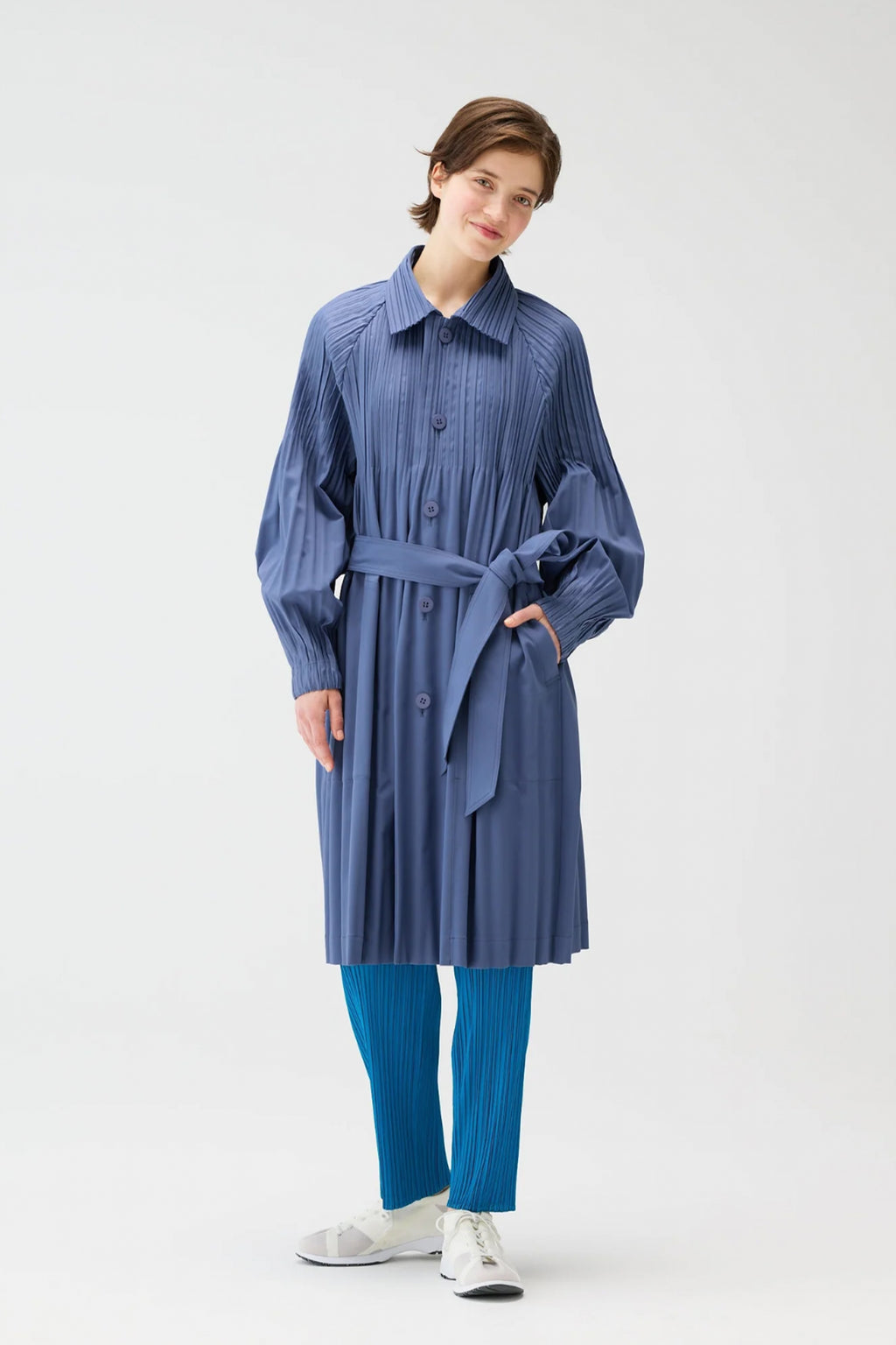 Pleats Please Issey Miyake Long Smooth Coat in Blue Grey – Ashia Mode