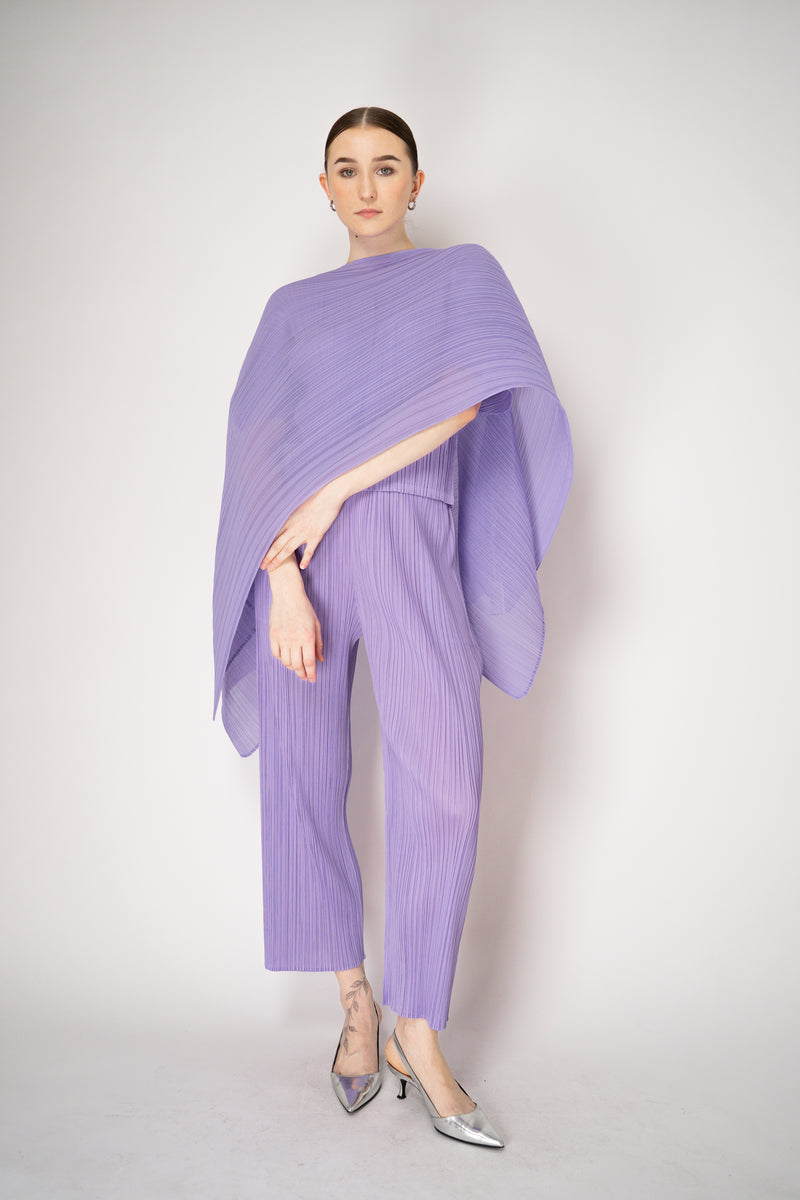 Pleats Please Issey Miyake Madame-T April Shawl in Lilac