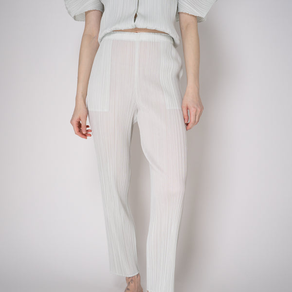 7/28迄値下PLEATS PLEASE 25年4月パンツ　アイスホワイト Pleats_Please_Issey_Miyake_Mon