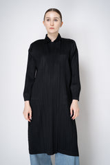 Pleats Please Issey Miyake Monthly Colors: February Collared Coat in Black Vancouver. Shop Online or in Store.