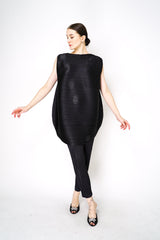 Pleats Please Issey Miyake Orbit Sleeveless Tunic in Black Vancouver. Shop Online or in Store. 
