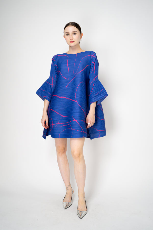 Pleats Please Issey Miyake Pause Contrasting Silhouettes Bounce Tunic Dress in Indigo and Pink Vancouver. Shop Online or in Store.