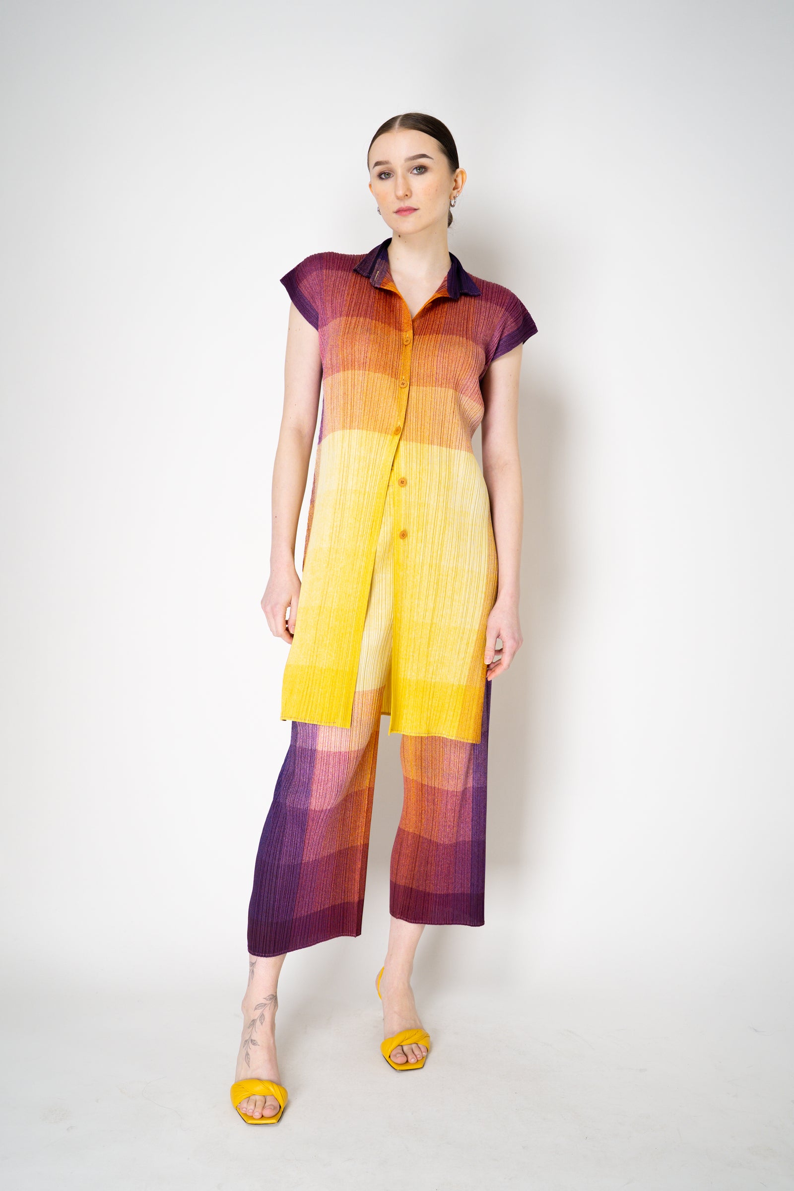 Pleats_Please_Issey_Miyake_Pho
