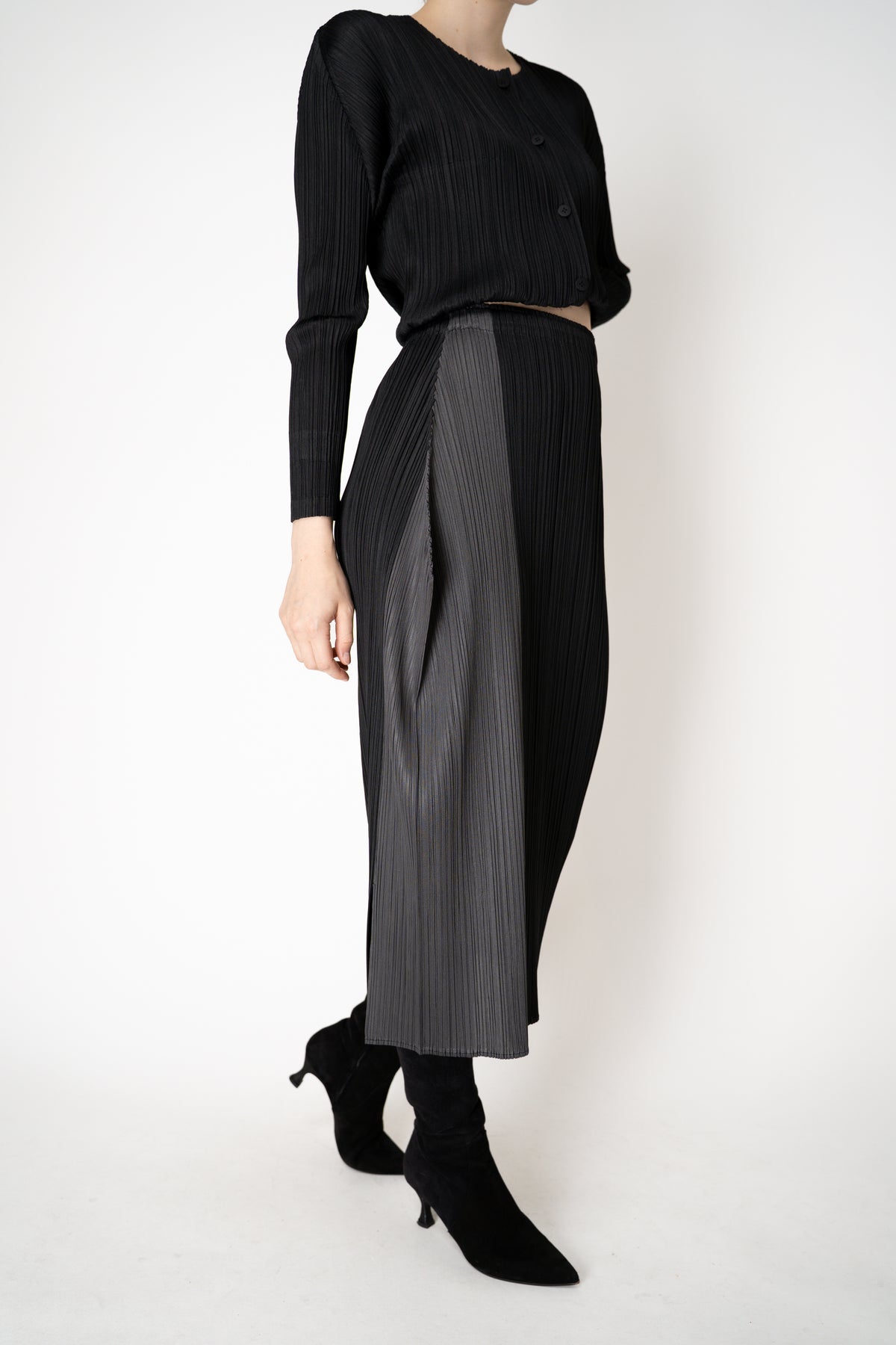 PLEATS PLEASE ISSEY MIYAKE｜ (PP56LF912-15) i-img900x1200-