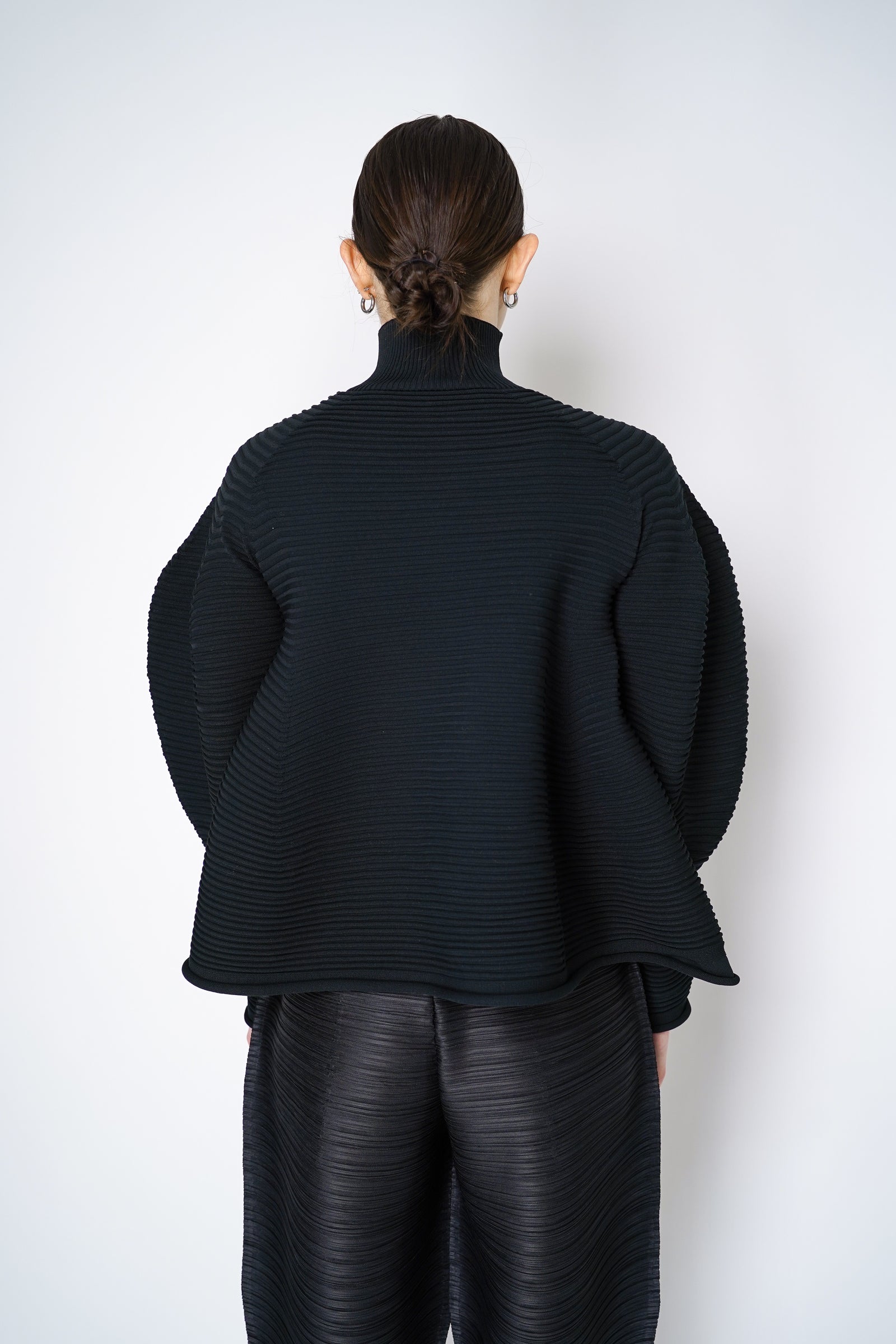 Pleats Please Issey Miyake Powan Knit Puffy Sleeves in Black Pleats Please Issey Miyake Powan Knit Puffy Sleeves in Black