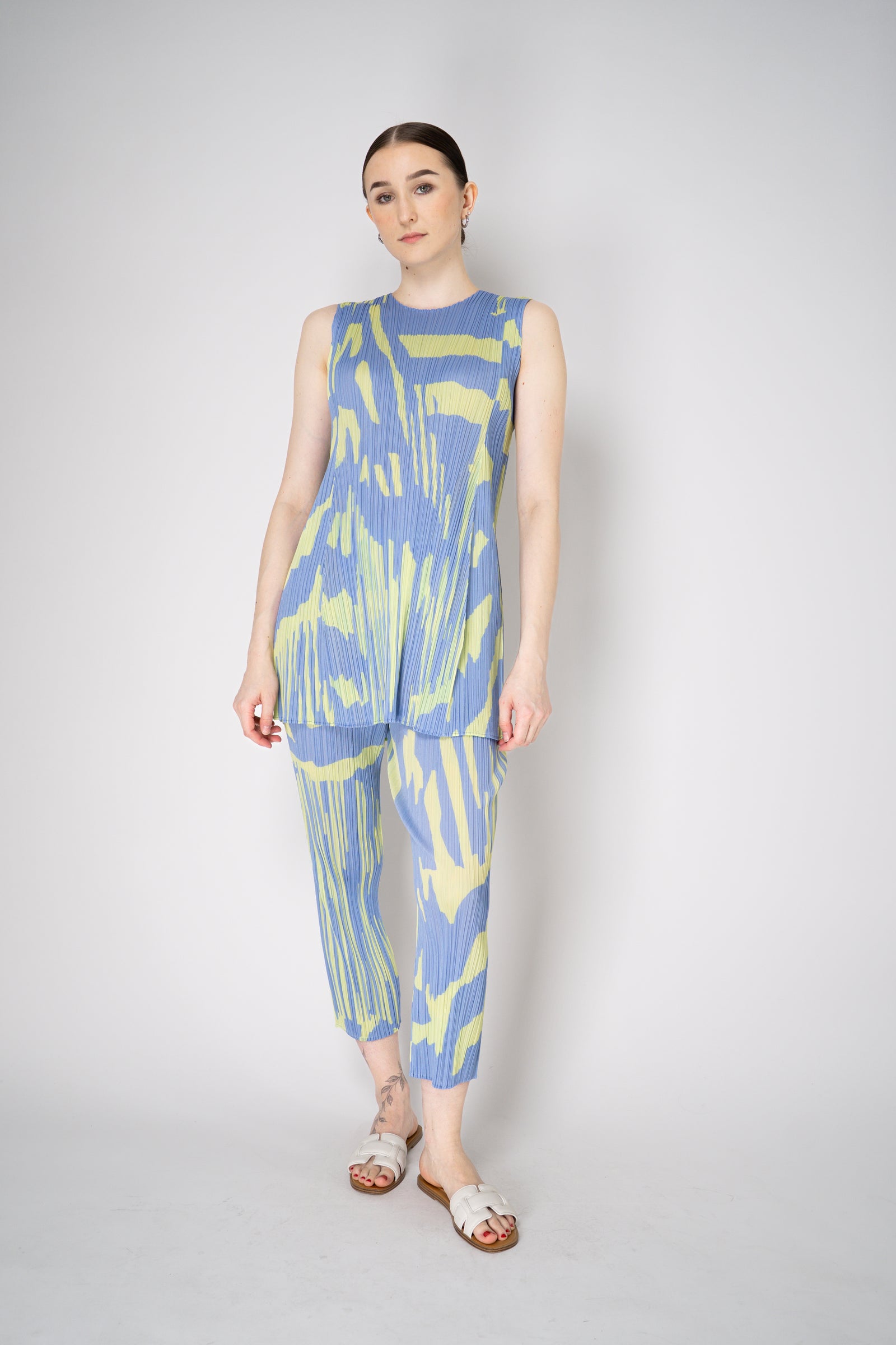 Pleats Please Issey Miyake Refraction Tunic in Lavender and