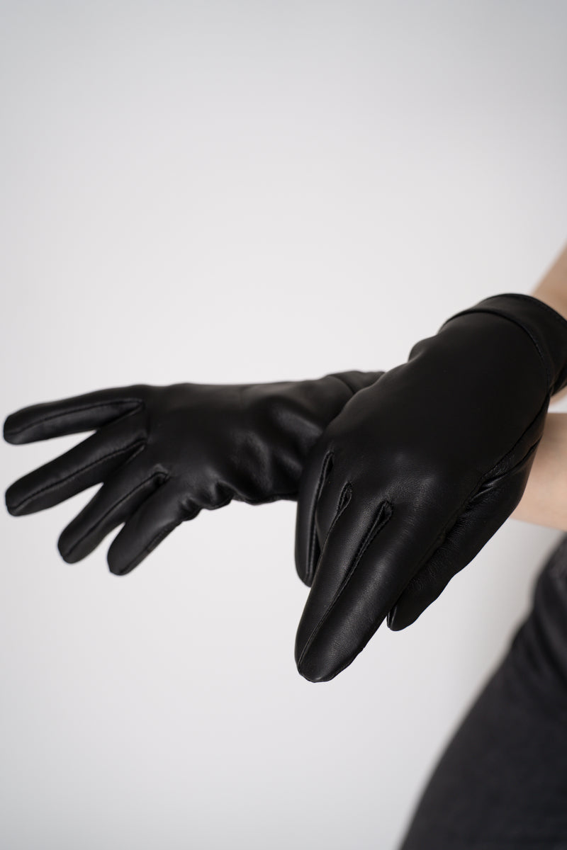 Rag & Bone Joni Cashmere-Lined Leather Gloves in Black Vancouver. Shop Online or in Store.