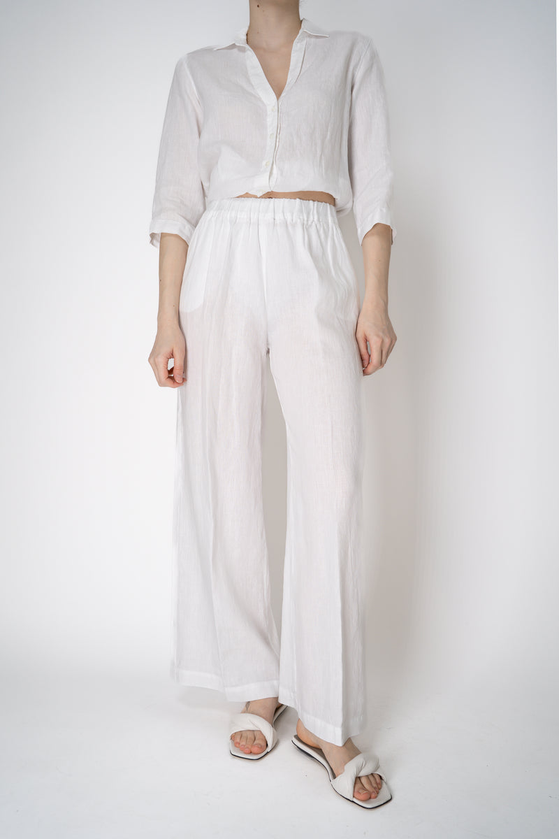 Rosso 35 Pull-On Style Wide Leg Linen Trousers in White Vancouver. Shop Online or in Store.