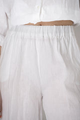Rosso 35 Pull-On Style Wide Leg Linen Trousers in White Vancouver. Shop Online or in Store.