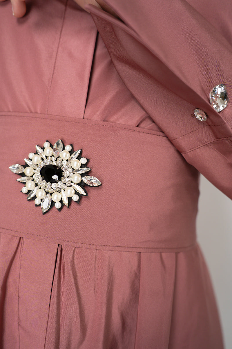 Sara Roka Vancouver. Shop Online or in Store.