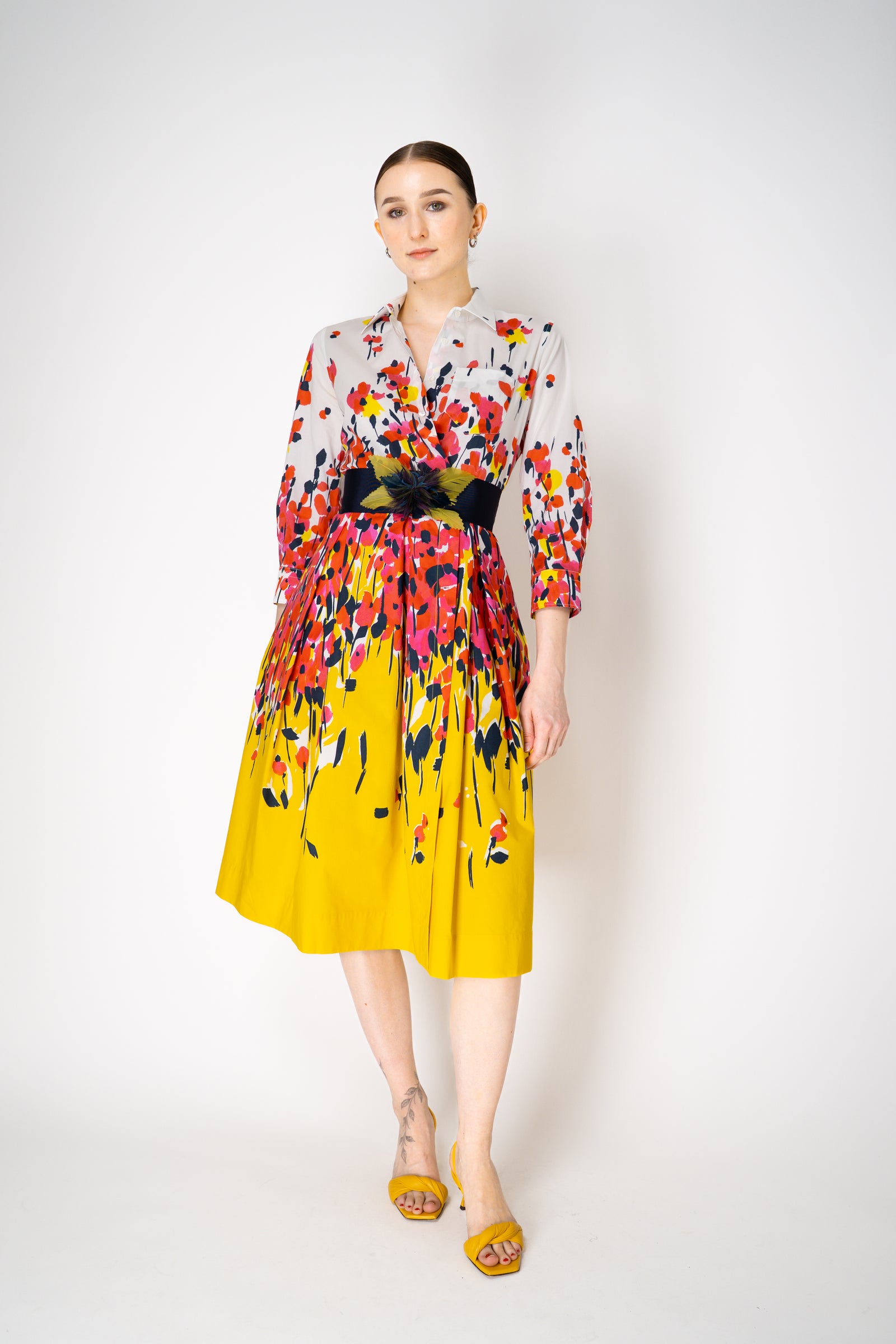 SARA MALLIKA × 6(ROKU)EMBROIDERY BEST SARA MALLIKA × 6(ROKU)EMBROIDERY BEST