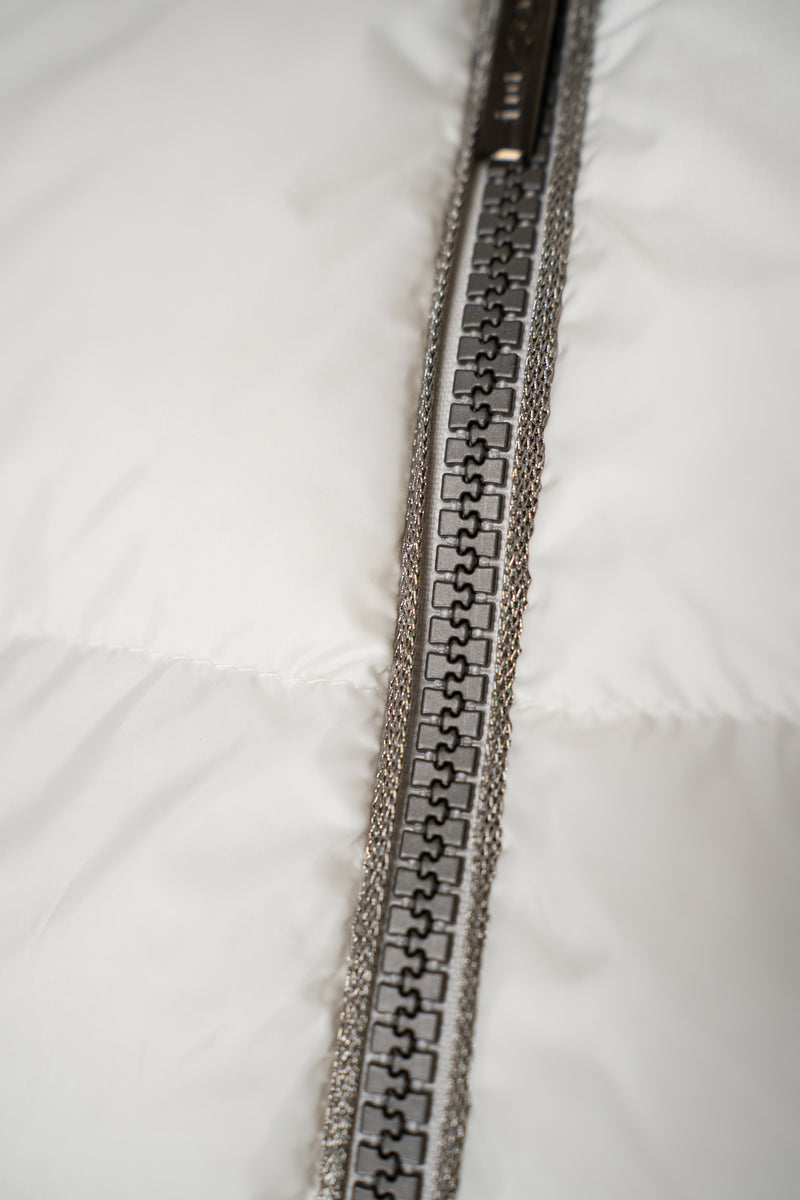 Tonet Goose Down Padded Hooded Vest in White Vancouver. Shop Online or in Store.