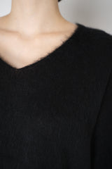 D. Exterior Wool Alpaca Soft V-Neck Pullover in Black Vancouver. Shop Online or in Store.