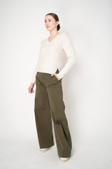 Rocco Ragni Wool Cashmere Ribbed Knit Filo Diamante V-Neck Pullover in Off-White