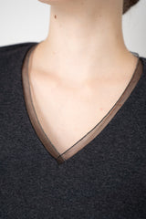 Fabiana Filippi Cotton Stretch V-Neck Long Sleeve T-Shirt With Tulle Trim in Grey