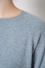 Amina Rubinacci Knit Cashmere Round Hem Crew Neck Pullover in Vintage Denim