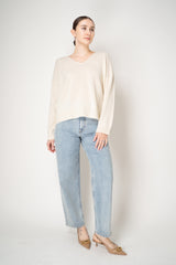 Amina Rubinacci Knit Cashmere V-Neck Pullover in Off-White