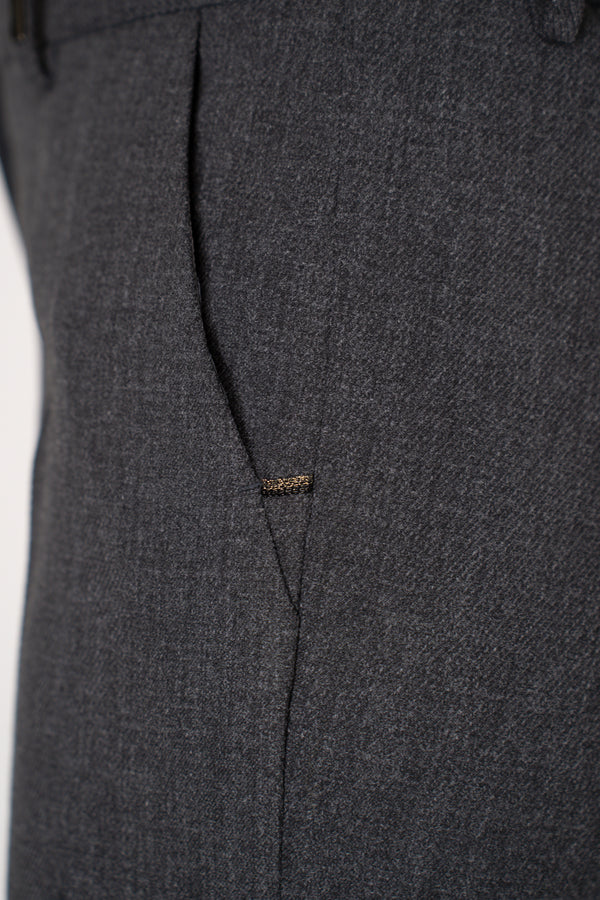 Tonet Viscose Blend Cuffed Tapered Trousers in Grey