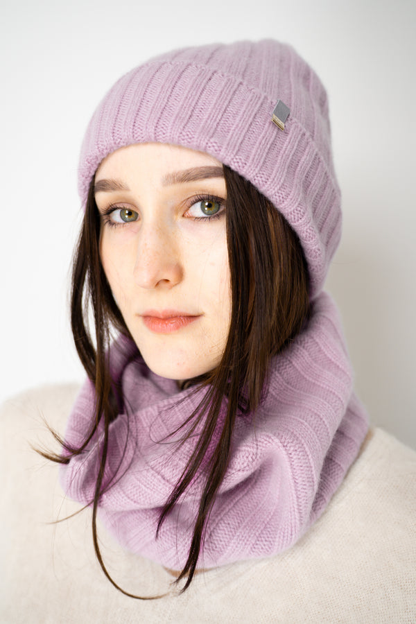Herno Cashmere Knit Ribbed Toque in Lilac