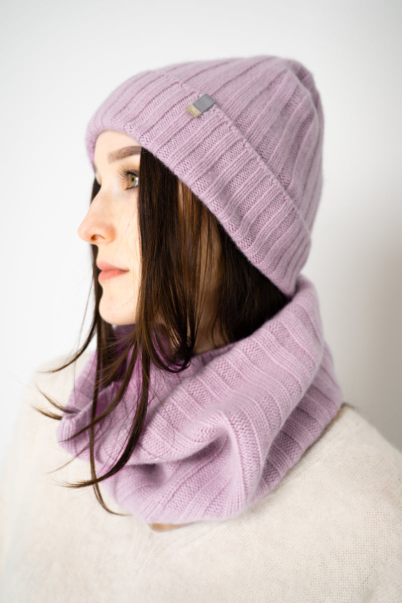 Herno Cashmere Knit Ribbed Toque in Lilac