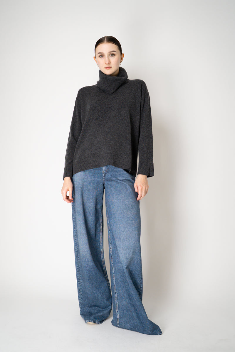Tonet Wool Cashmere Knit Pullover with Detachable Neckline in Dark Grey