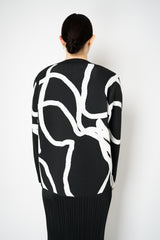 Pleats Please Issey Miyake Pause Knit Contrasting Silhouettes Pullover in Black and White
