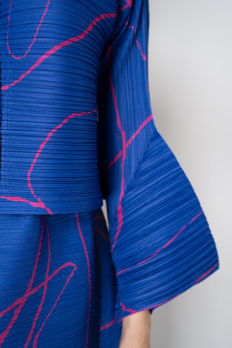 Pleats Please Issey Miyake Pause Contrasting Silhouettes Cropped Cardigan in Indigo and Pink