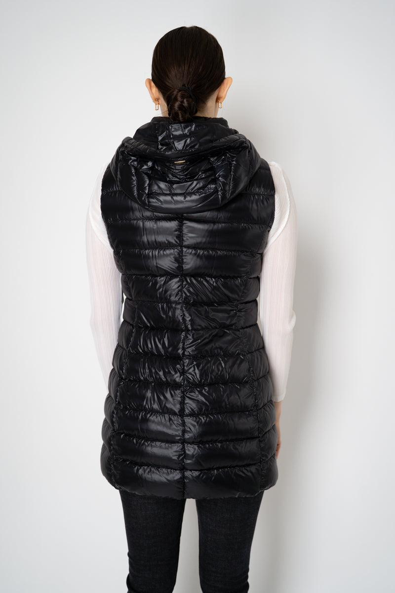 Herno Slim Hooded Nylon Ultralight Puffer Vest in Black