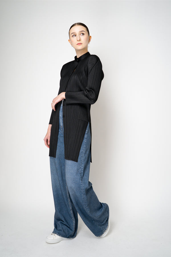 Pleats Please Issey Miyake Button-Up Cardigan Jacket in Black