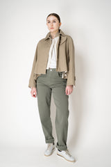 Lorena Antoniazzi Straight Leg 5-Pocket Style Jeans in Olive Green Vancouver. Shop Online or in Store.