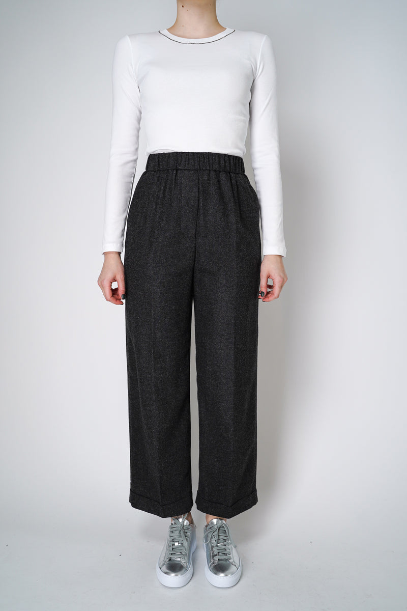 Peserico Cropped Pull-On Wool Blend Trousers in Grey Vancouver. Shop Online or in Store.