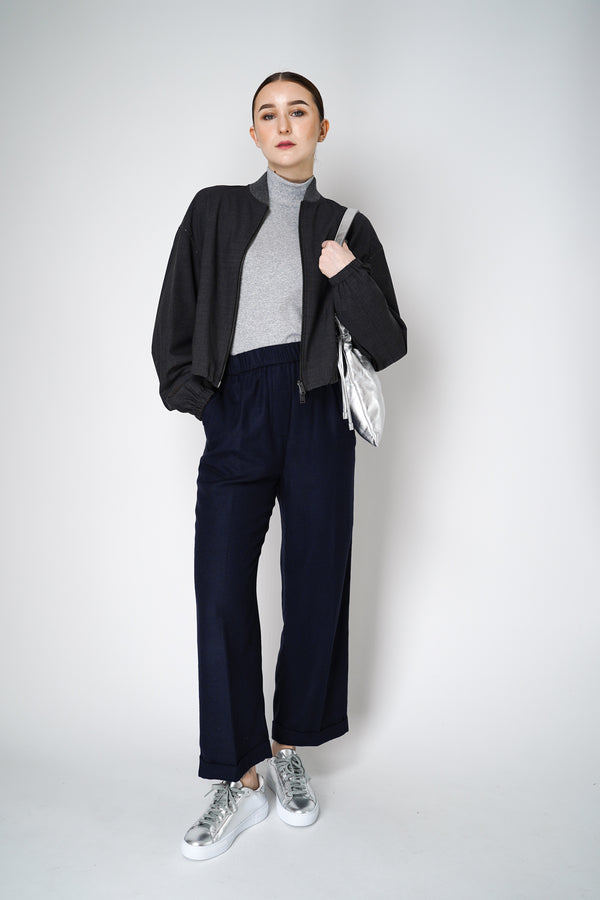 Peserico Pull-on Style Wool Blend Trousers in Navy Vancouver. Shop Online or in Store.