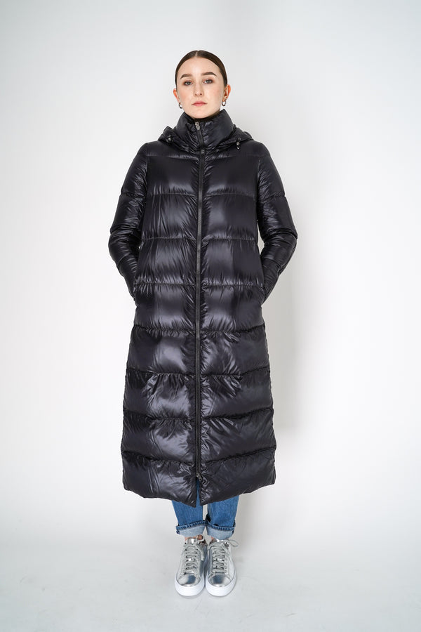 Herno Long Puffer Ultralight Padded Coat in Black Vancouver. Shop Online or in Store.