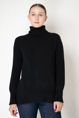 Manzoni 24 Wool Cashmere Turtleneck Sweater in Black