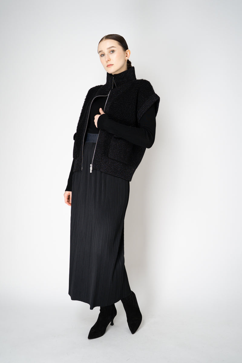 Peserico Silk Wool Chunky Knit Vest with Lurex Details in Black Vancouver. Shop Online or in Store