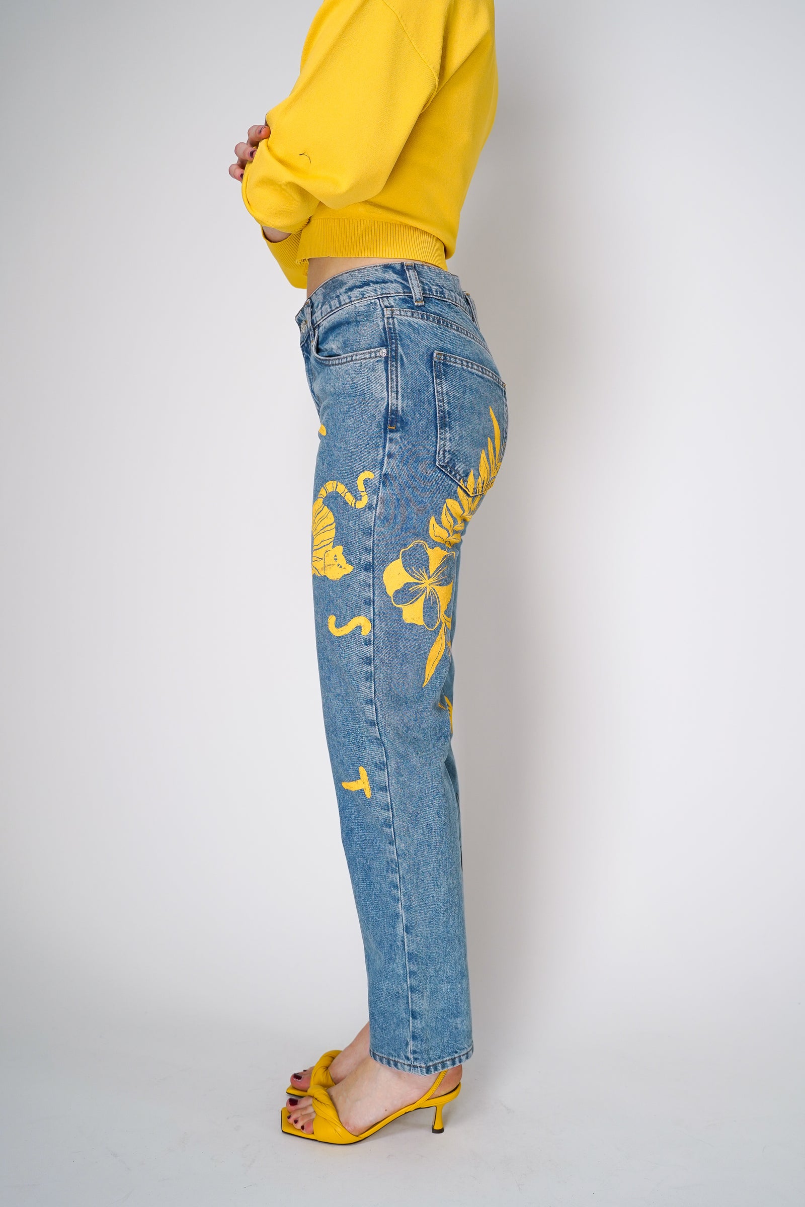 Moschino Jeans Straight Leg Patchwork Jeans – Ashia Mode