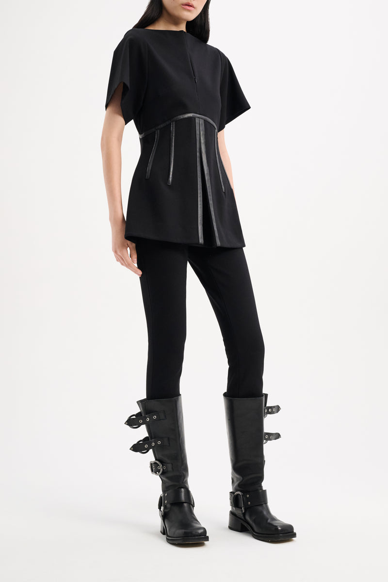 Dorothee Schumacher Emotional Essence Leggings in Black Vancouver. Shop Online or in Store.