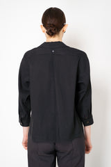 Lorena Antoniazzi Linen Blend Cropped Front Jacket in Black Vancouver. Shop Online or in Store.