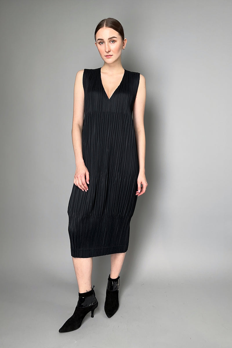 Pleats Please Issey Miyake Thicker Bottoms 2 Dress in Black- Ashia Mode- Vancouver, BC