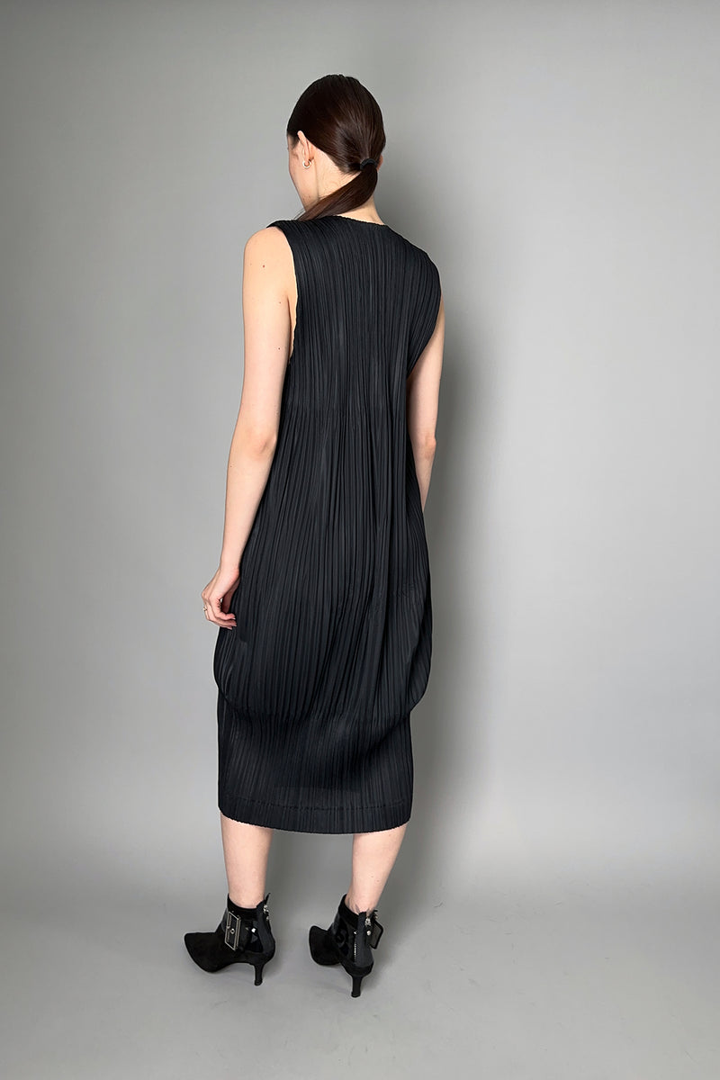 Pleats Please Issey Miyake Thicker Bottoms 2 Dress in Black- Ashia Mode- Vancouver, BC