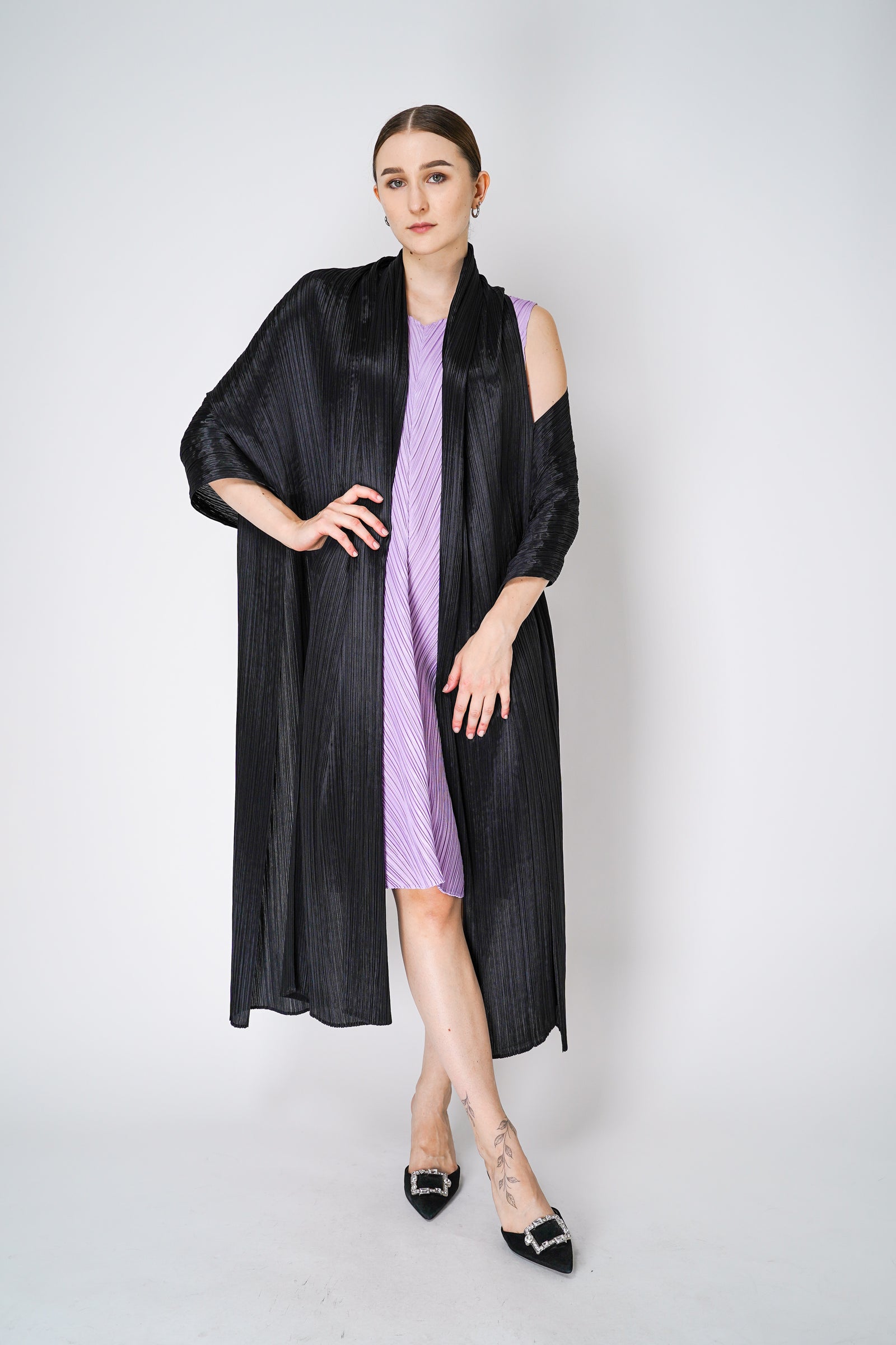 国内買付 PLEATS PLEASE ISSEY MIYAKE JUMP MADAME-T JUMP MADAME-T Stole Blue – ISSEY MIYAKE EU