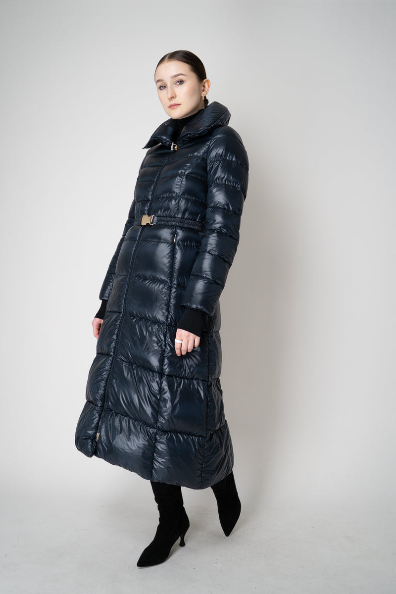 Herno Ultralight Technology Goose Down Padded Belted Coat in Navy