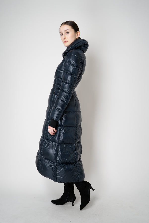 Herno Ultralight Technology Goose Down Padded Belted Coat in Navy